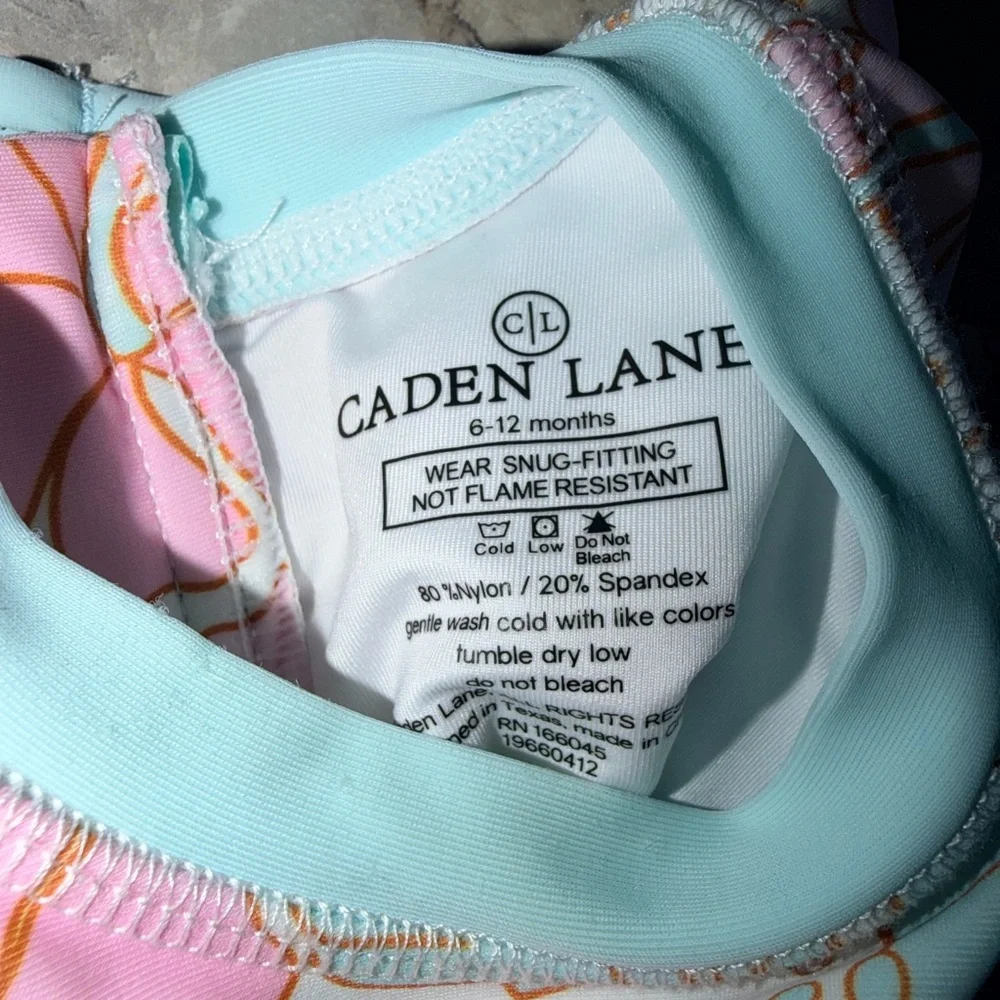 Caden Lane Pink & Mint Seashell Rashguard Swimsuit with Sun Hat